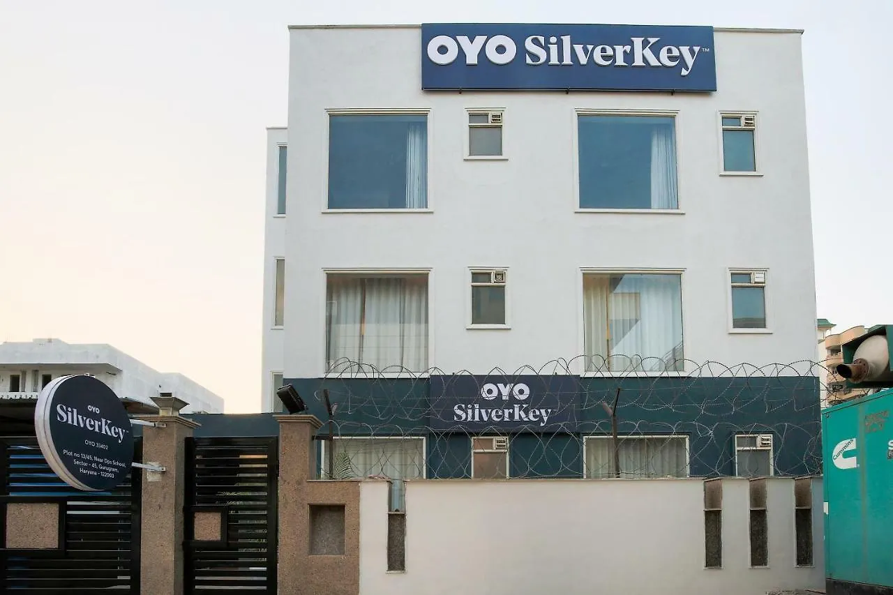 Silverkey Executive Stays 33402 Huda City Centre Gurgáon Szálloda