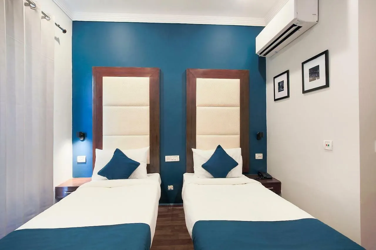 Silverkey Executive Stays 33402 Huda City Centre Gurgáon 3*,